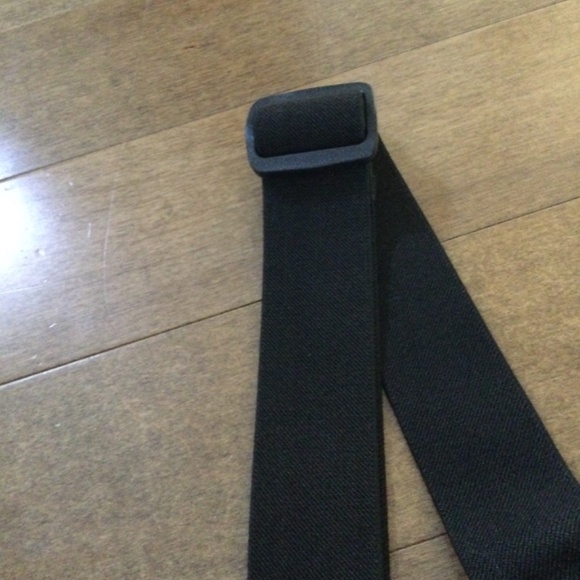 Girls snow pants (under armour) - Picture 7 of 9